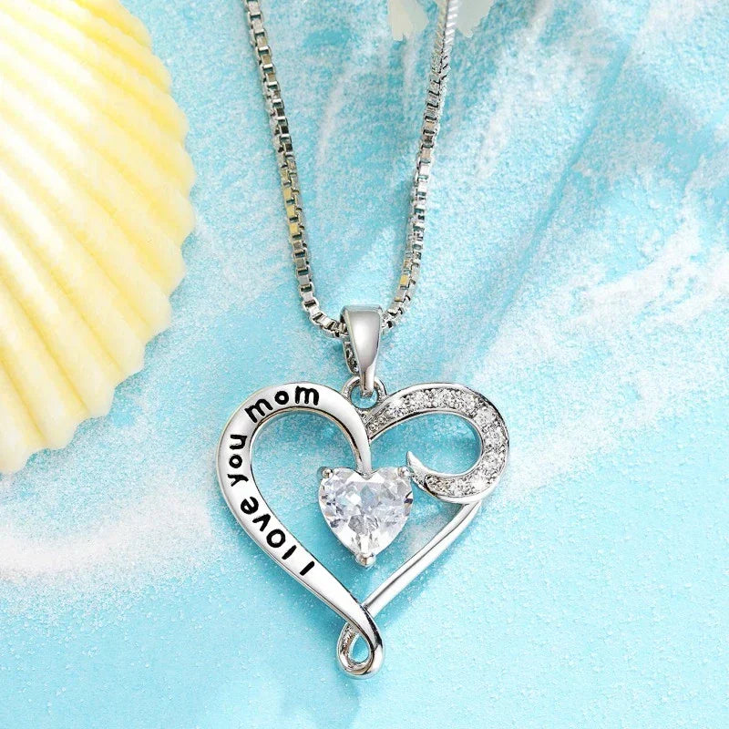  I Love You Mom Heart Shape Crystal Pendant Necklace – Elegant Gift for Mom