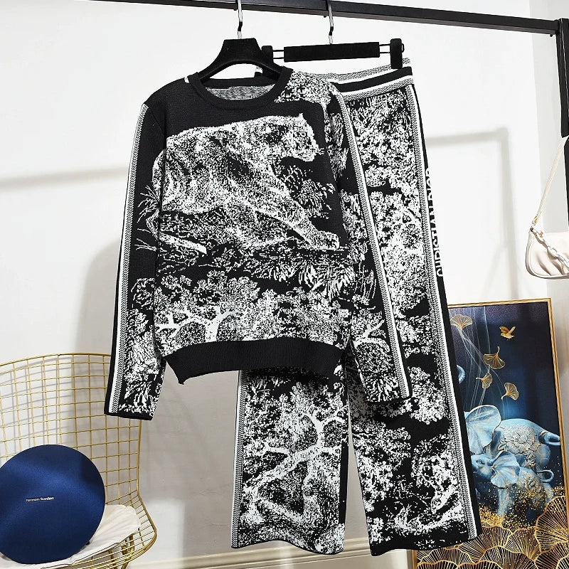 Hong Kong Style Retro Suit Pant Early Autumn New Women's Online Red Fashion Temperament Leisure Sports Two-piece Set